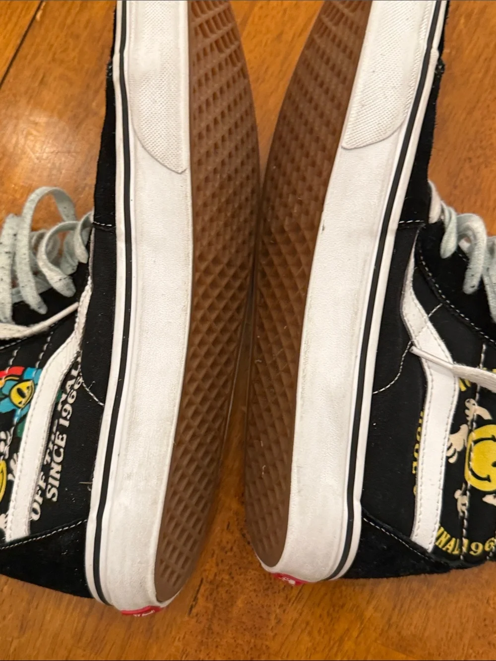 Vans Black High-Top men Sneakers with Smiley Graphics size 11.5